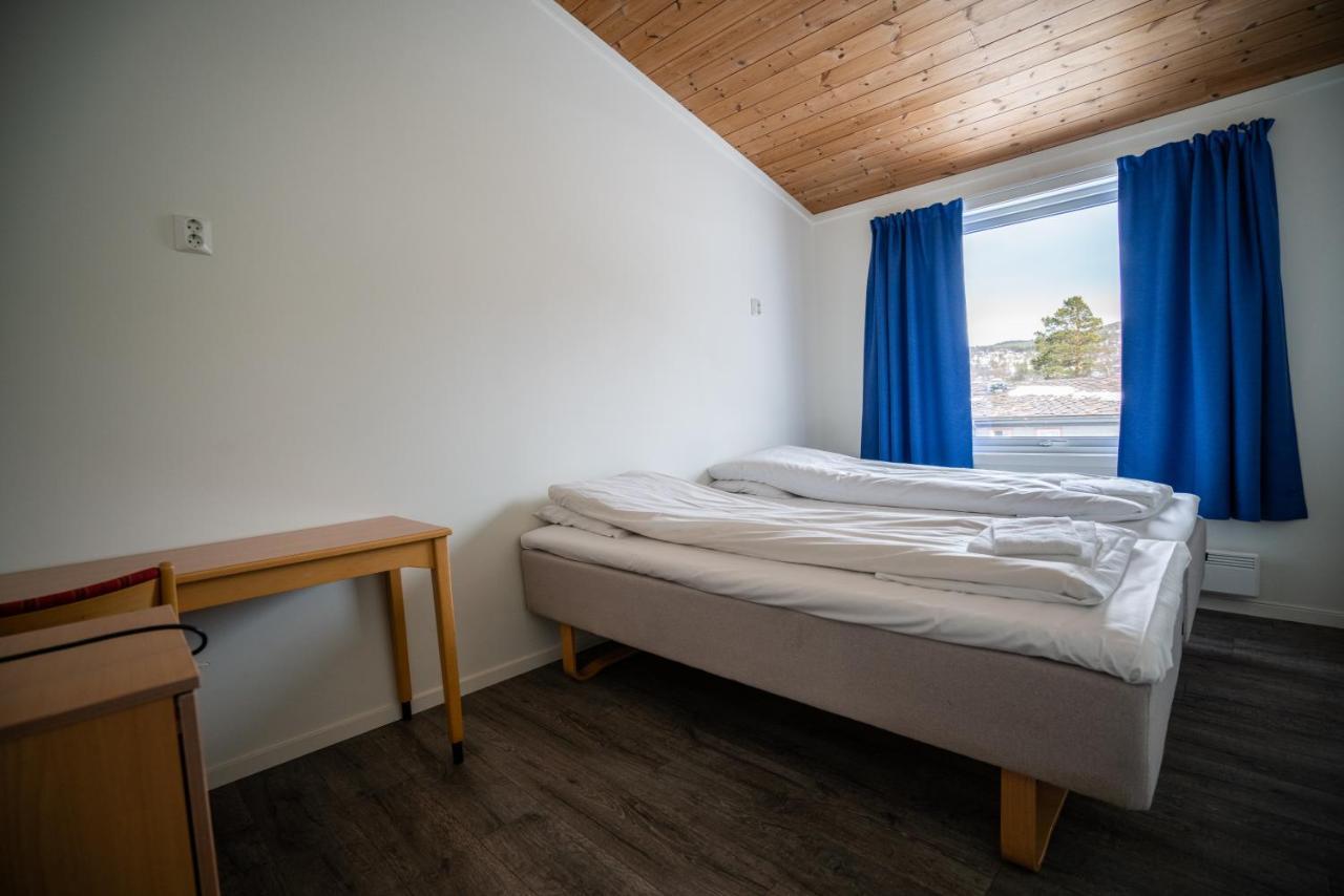Dombastun Motel Luaran gambar